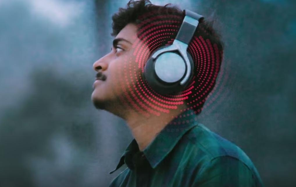 Why Do My Ears Hurt After Wearing Headphones: Causes and Solutions